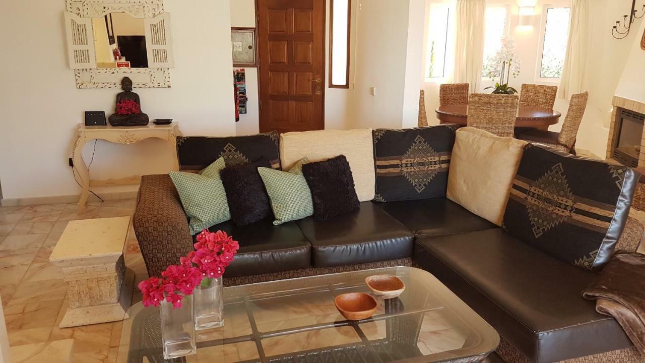 Villa Navita Лоуле Екстериор снимка